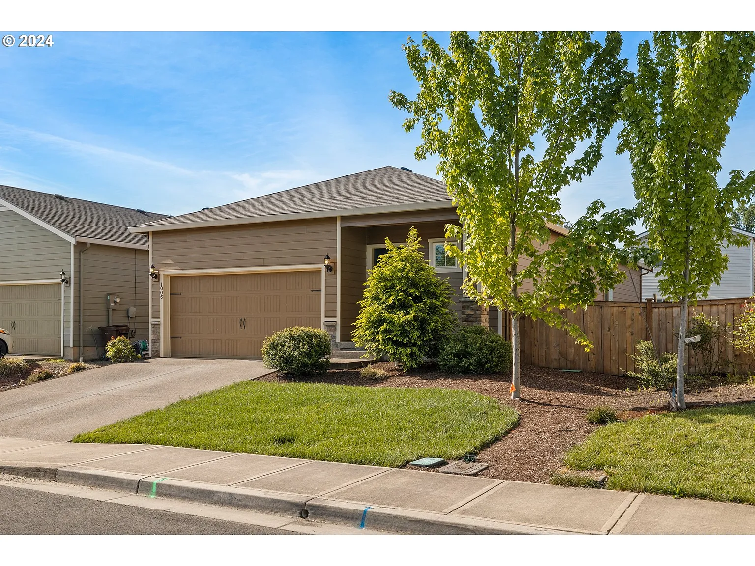 1006 Bear Creek Dr photo 1