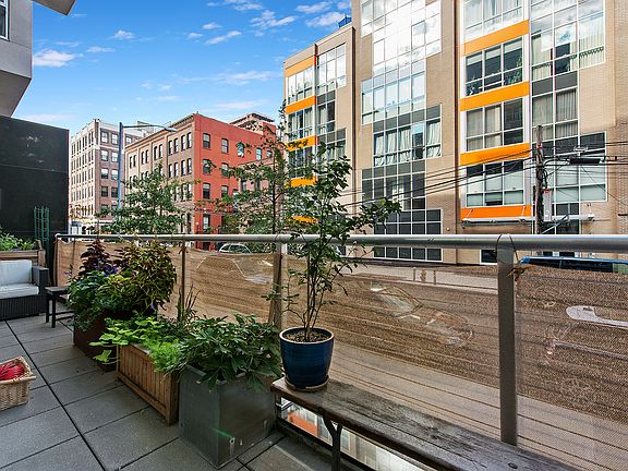 4th image of 125 N 10th St #Ngardenb