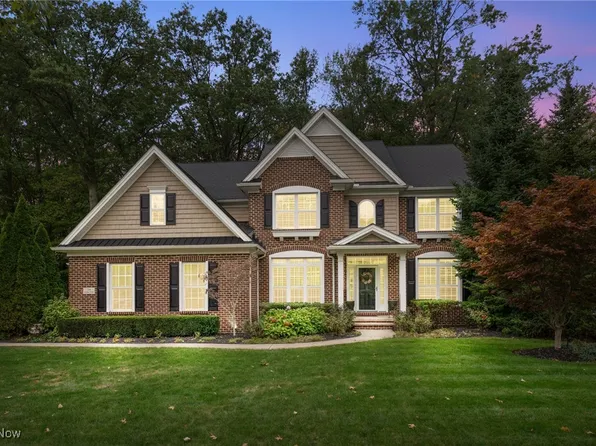 514 Long Cv, Avon Lake, OH 44012