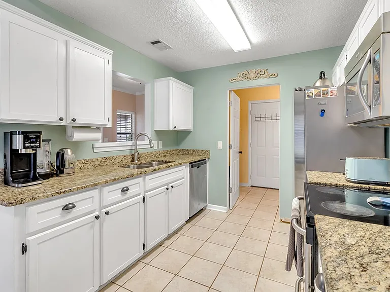 307 Coffee Bluff Villa Rd — Photo 29