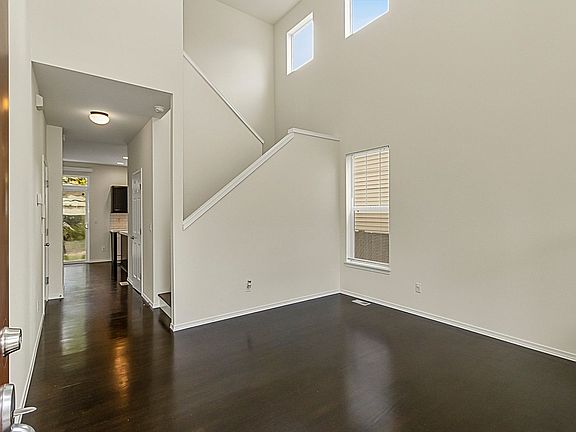 3rd image of 15209 48th Ave SE