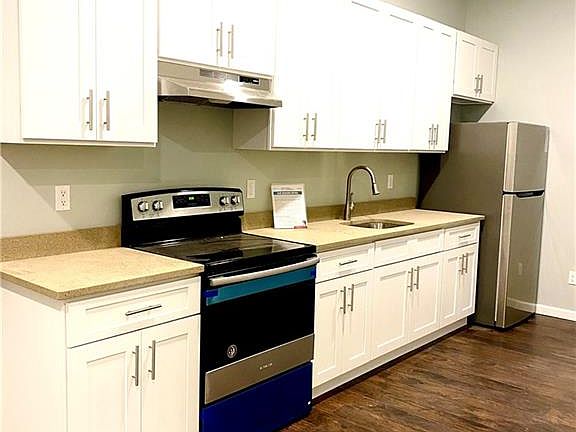 2nd image of 59-61 North St #2C