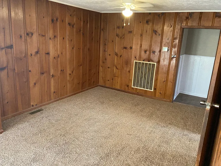 515 Old Highway 79 — Photo 11