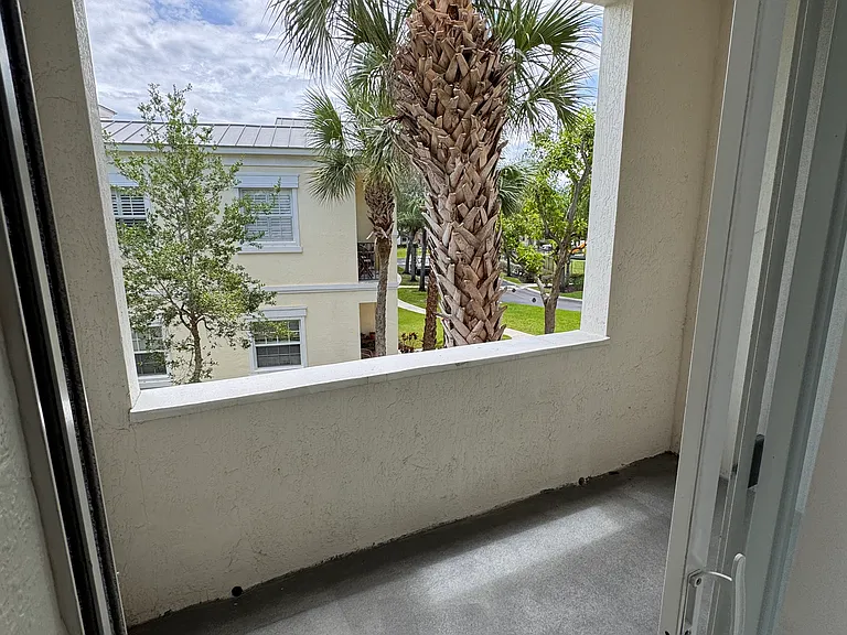 10320 SW Stephanie Way #7-208 — Photo 32