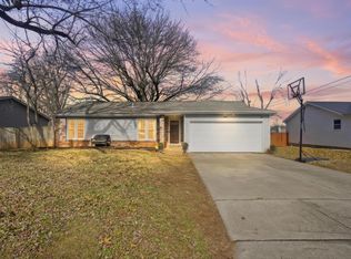 933 W Morningside Street, Springfield, MO 65807