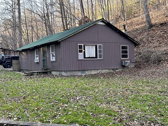 2nd image of 1053 Johns Branch Rd