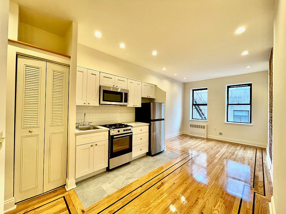 1st image of 324 E 34th St APT D4
