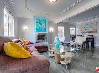 6828 De Longpre Ave, Los Angeles, CA 90028