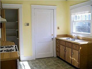 2nd image of 204 Hillcrest Ave