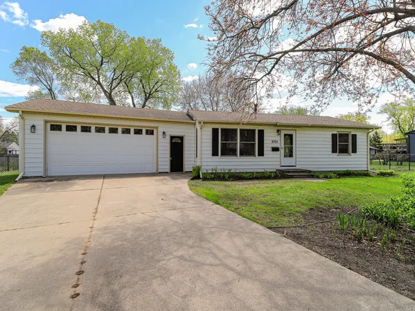 8701 Elliot Ave S, Bloomington, MN 55420