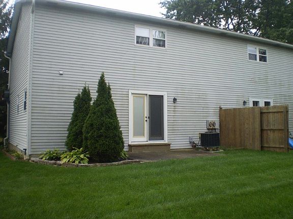 2nd image of 35 Keene Dr
