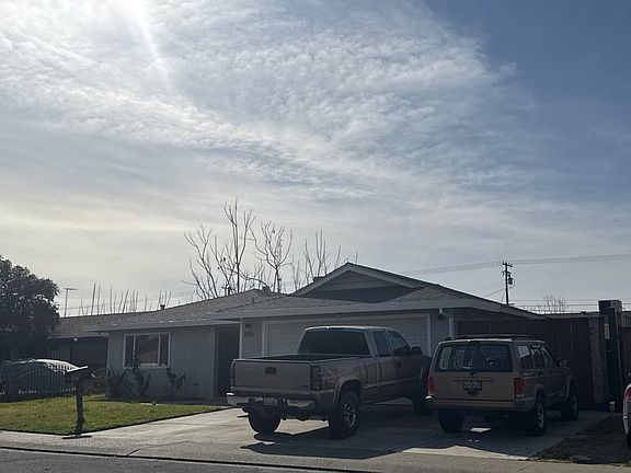 2nd image of 1005 Mock Ave