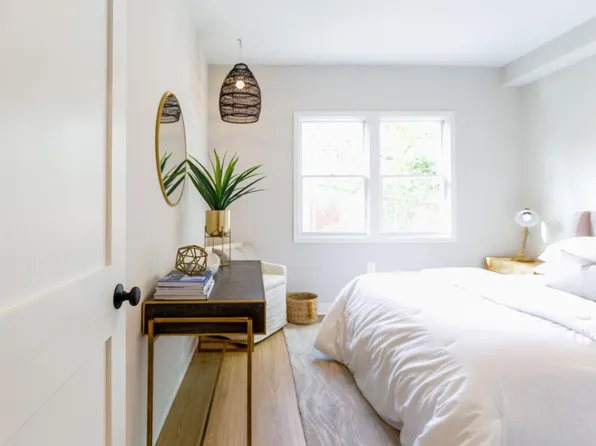 711 E St SE APT 104, Washington, DC 20003