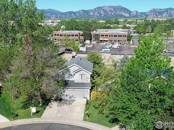 3rd image of 367 Meeker Ct