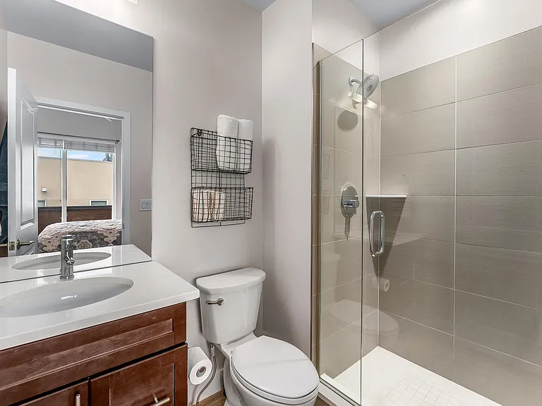3125 W 19th Ave — Photo 18