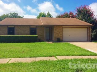 7110 Christie Ln, Dallas, TX 75249
