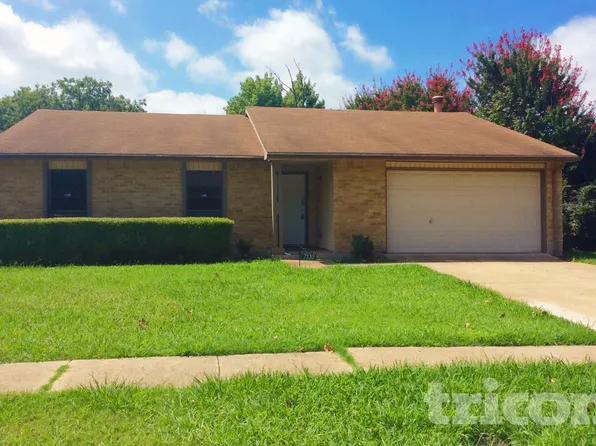 7110 Christie Ln, Dallas, TX 75249
