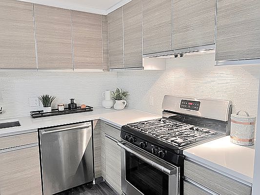 5th image of 4705 5th St APT 203