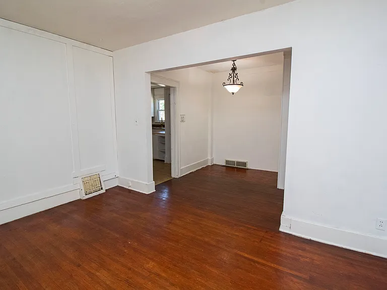 433 5th Ave NE #2 — Photo 5