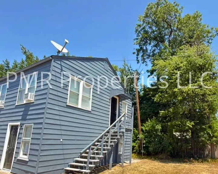 209 NW 6th St — Photo 12