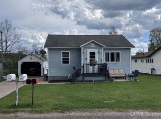1720 Cindy St, Ishpeming, MI 49849