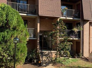 1306 Valley Dr, West Chester, PA 19382