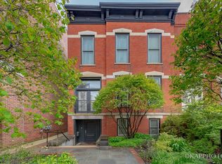 2252 N Racine Ave, Chicago, IL 60614