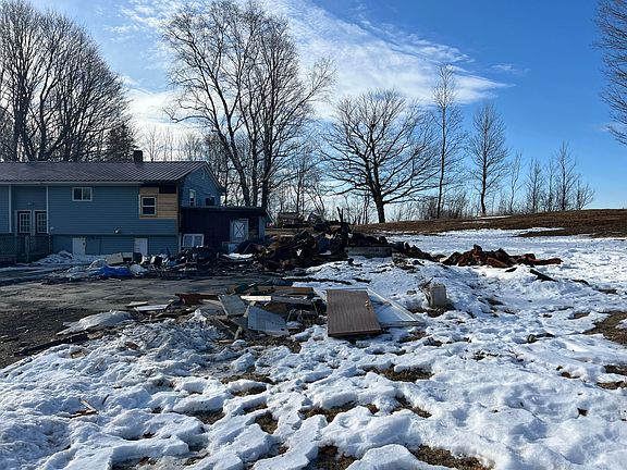 4th image of 200 Clark Road