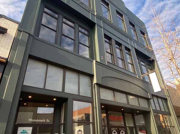 818 Monmouth St UNIT 208