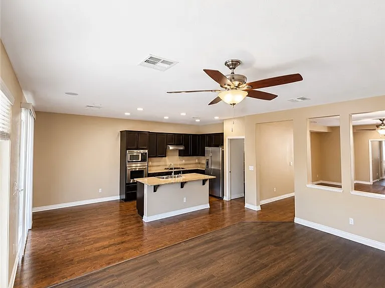 2113 Forest Mist Ave — Photo 6
