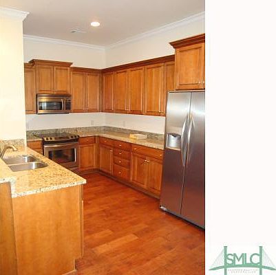 2nd image of 425 E Mcdonough (309) Street #309
