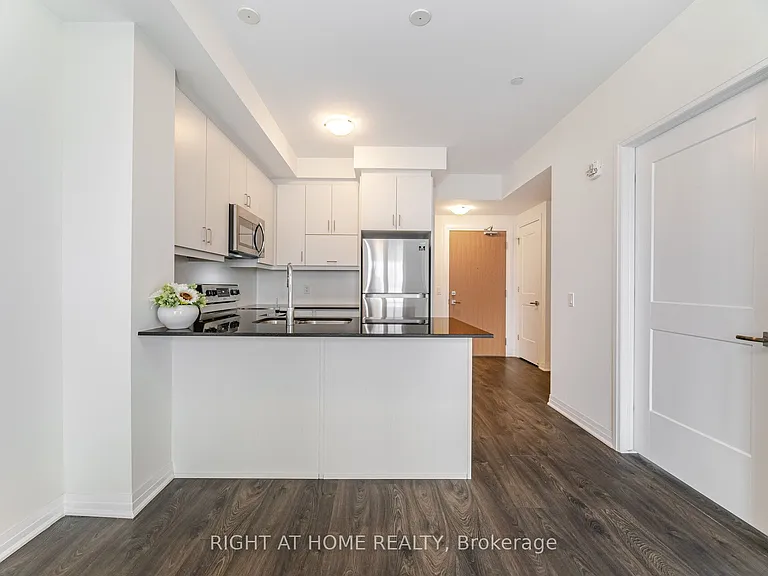 128 Grovewood Cmn #119 — Photo 11
