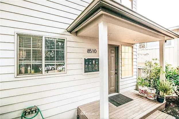 8510 23rd Ave NE #3 — Photo 9