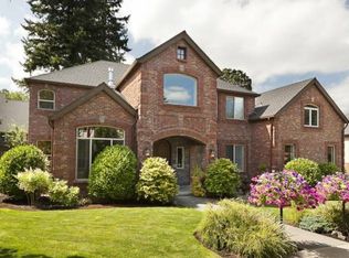 12623 SW 21st Ct, Lake Oswego, OR 97035