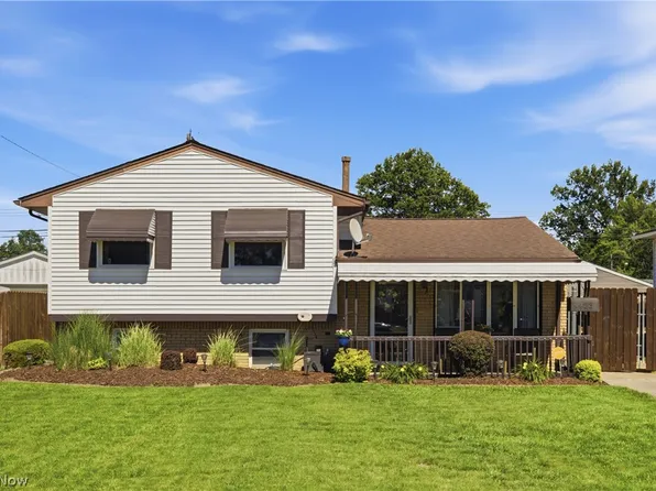 4423 Palm Ave, Lorain, OH 44055