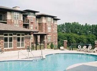 5203 Autumn Leaf Ln APT 387, Madison, WI 53704
