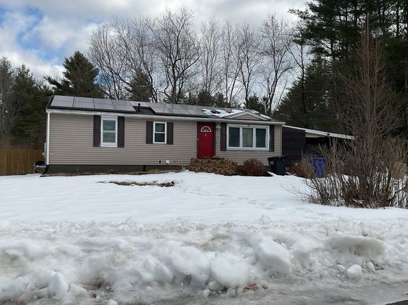 4 Metacomet Cir, Belchertown, MA 01007