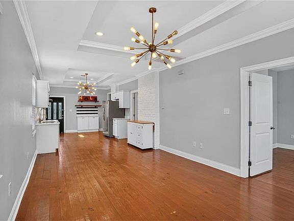 3rd image of 2126 4th St