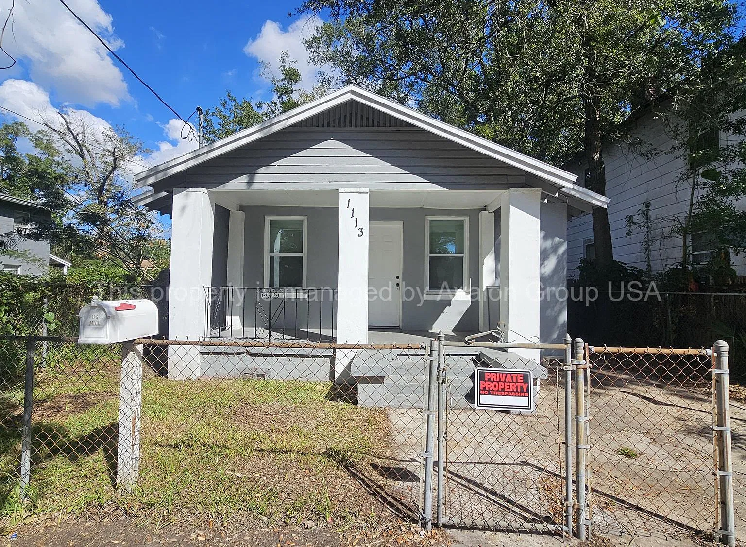 3 bed, 1006 sqft, $1,245 — Photo 1