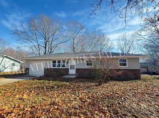 138 S Allen Ave, Republic, MO 65738