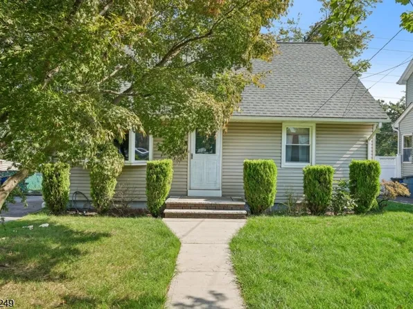 17 Bryant Ave, Bloomfield Twp., NJ 07003