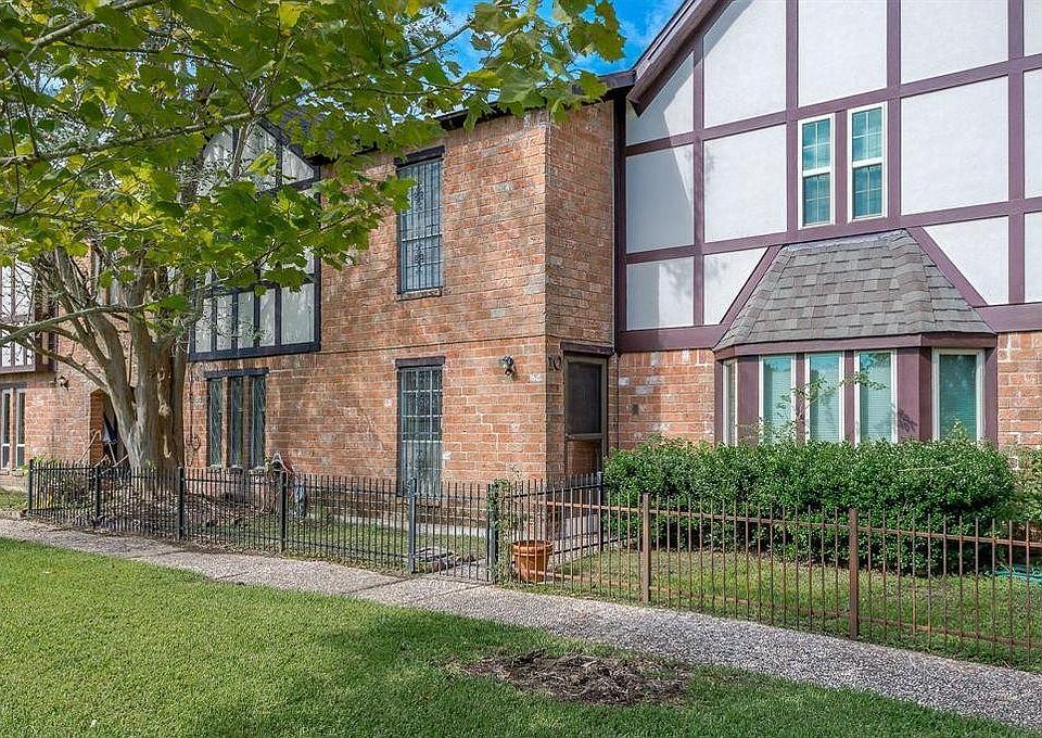 1st image of 10 Sunmeadow Blvd