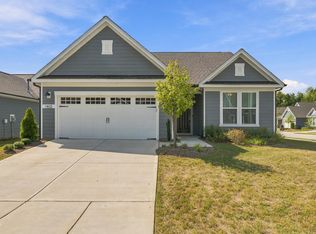 1402 Buxus Ct, Fuquay Varina, NC 27526