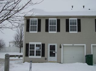 987 W Savannah Dr, Romeoville, IL 60446