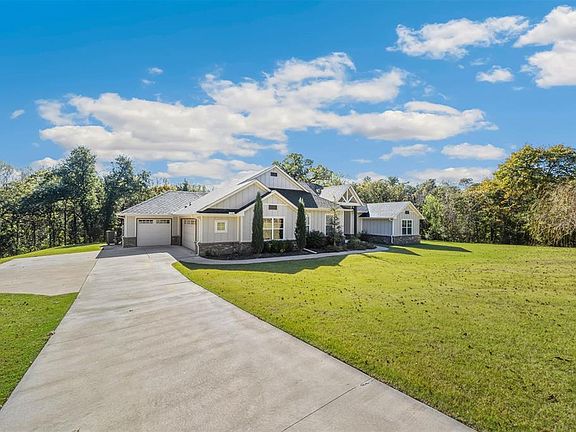 4th image of 14600 Fontella Ln