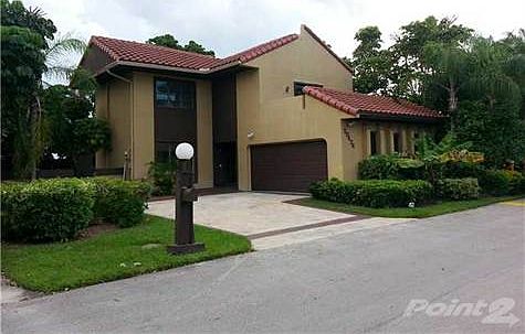 1st image of 20424 NE 10th Ct