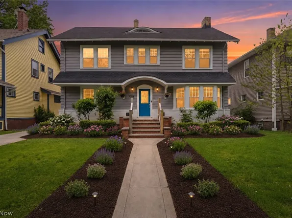 3078 Edgehill Rd, Cleveland Heights, OH 44118