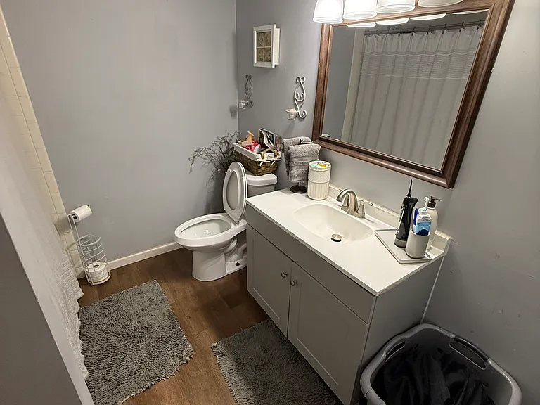 2102 Baldwin Ln — Photo 10