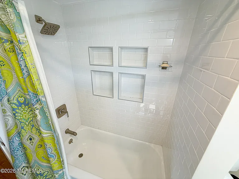 25 Ocean Ave — Photo 28