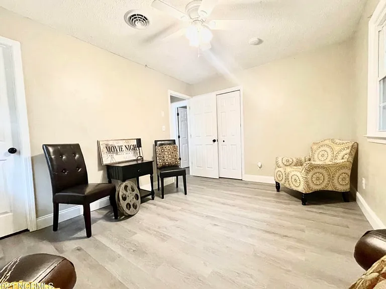 16 Wardola Dr — Photo 5